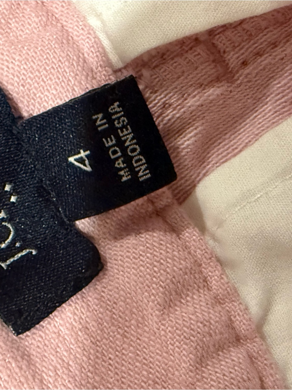 J. Crew Light Pink Cropped Tapered Jeans size 4